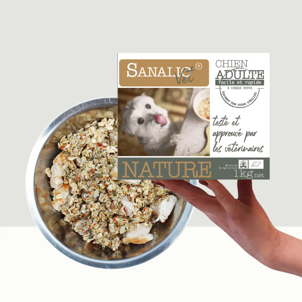 Mockup1kg Adult+ poulet.webp